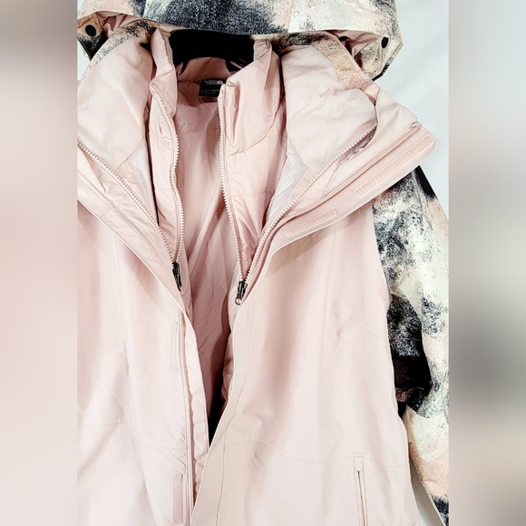 NWT THE NORTH FACE Womens Garner Triclimate Jacket - Picture 11 of 16